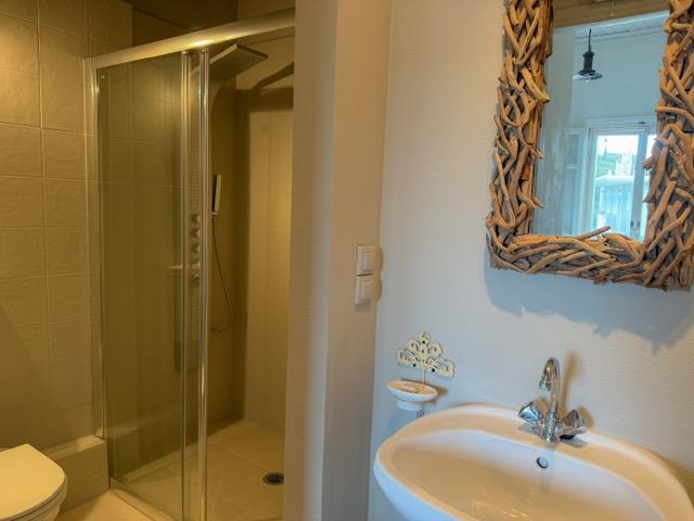 Image No.45-2 Bed Villa for sale