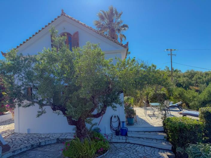 Image No.7-2 Bed Villa for sale