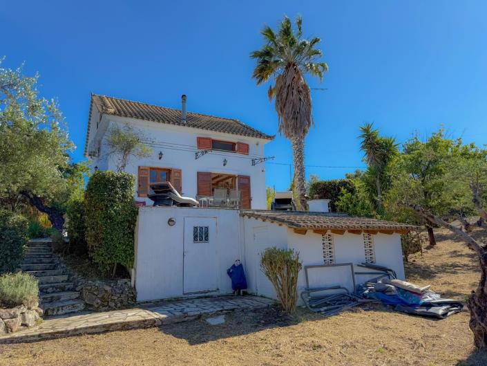 Image No.10-2 Bed Villa for sale