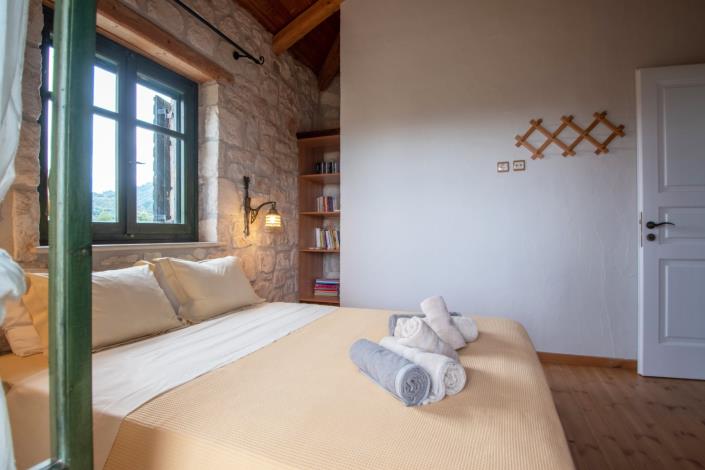 Image No.21-2 Bed Villa for sale