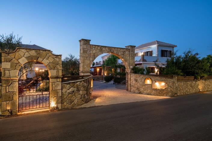 Image No.2-Villa de 8 chambres à vendre à Zante