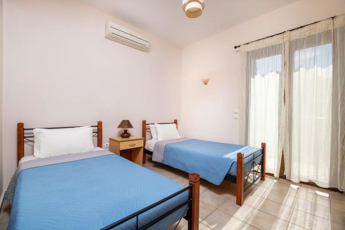 Image No.16-Villa de 8 chambres à vendre à Zante