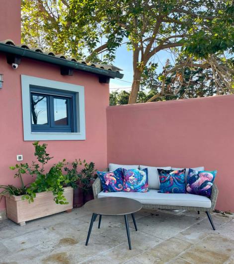 Image No.9-2 Bed House/Villa for sale