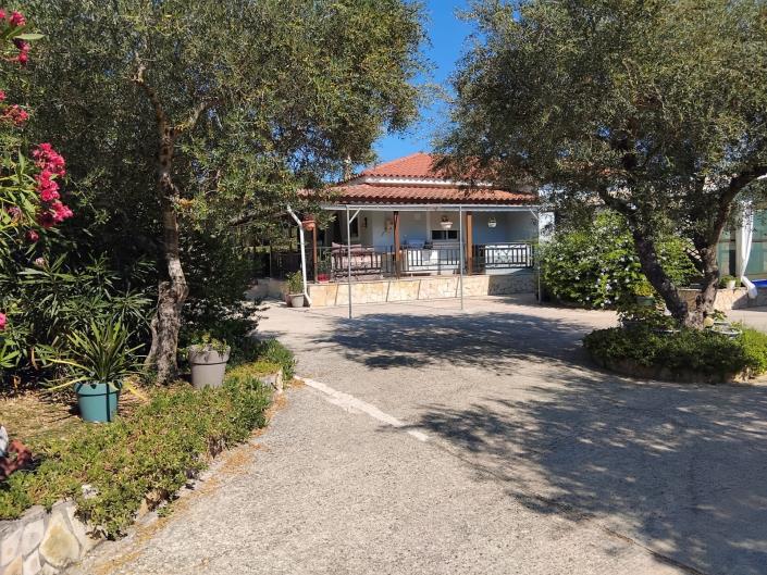 Image No.2-4 Bed House/Villa for sale