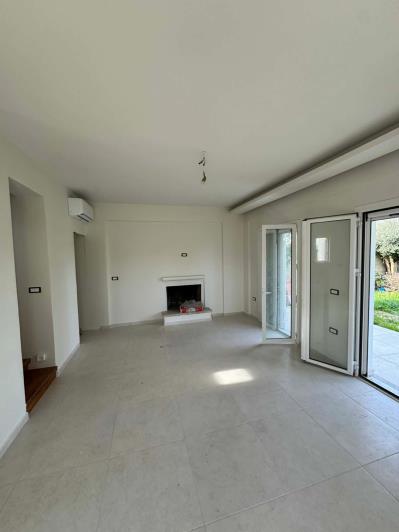 Image No.10-2 Bed House/Villa for sale