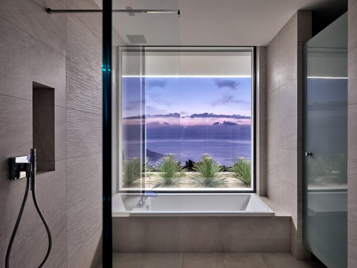 Image No.16-5 Bed Villa / Detached for sale