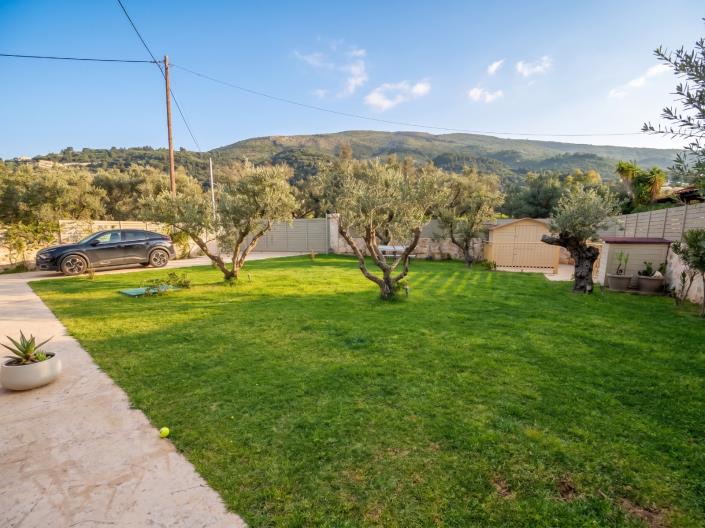 Image No.17-3 Bed Villa for sale