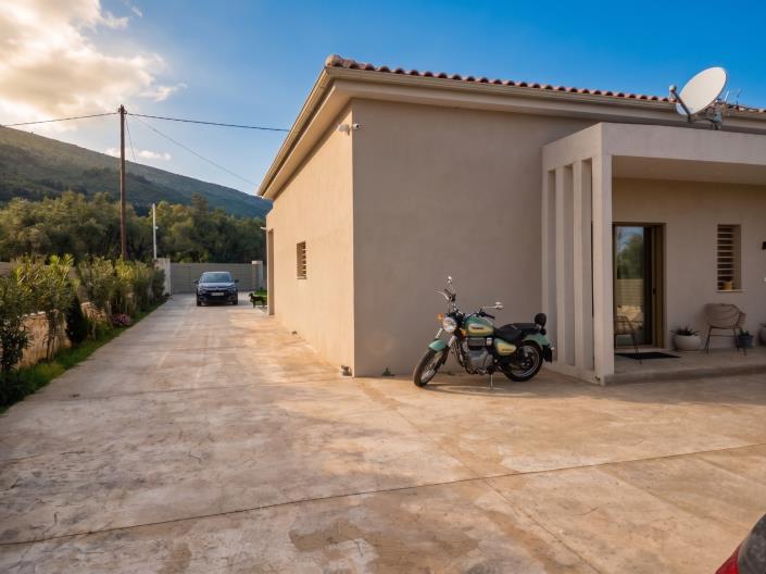 Image No.25-3 Bed Villa for sale