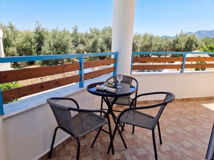 Image No.3-1 Bed Semi-Detached for sale
