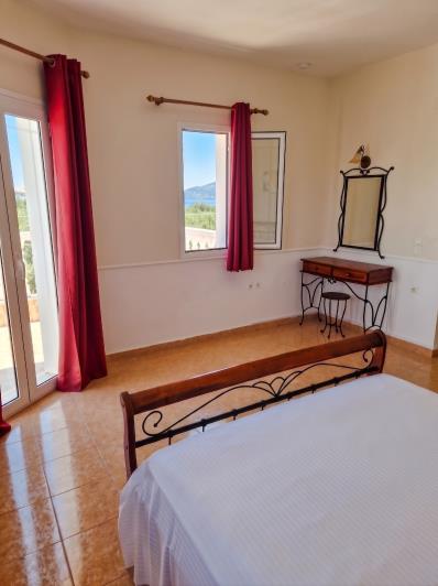 Image No.9-1 Bed Semi-Detached for sale
