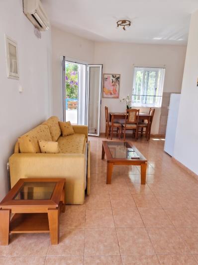 Image No.4-1 Bed Semi-Detached for sale