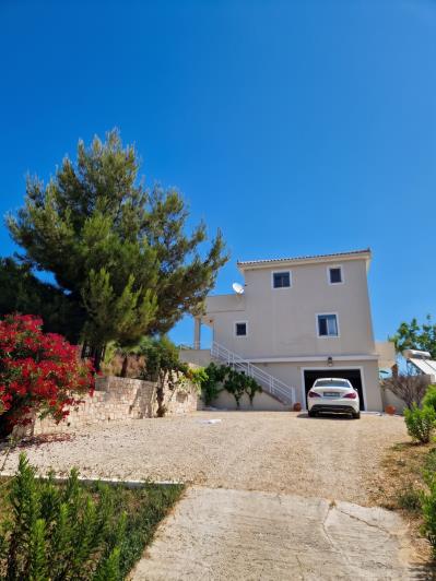 Image No.3-3 Bed Villa for sale