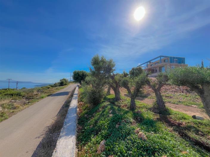 Image No.20-4 Bed Property for sale
