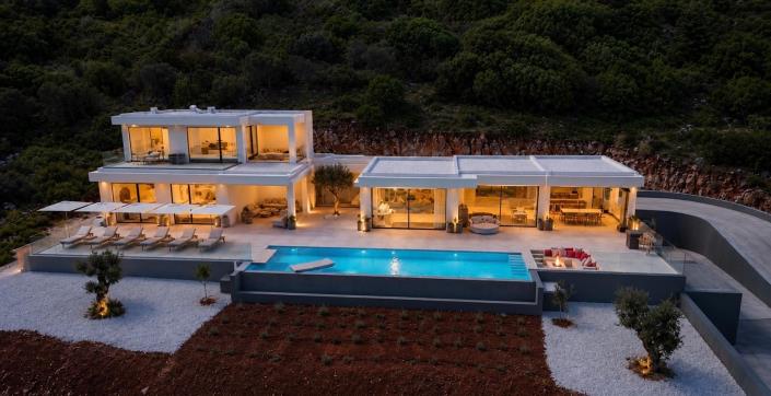 Image No.37-5 Bed Villa for sale