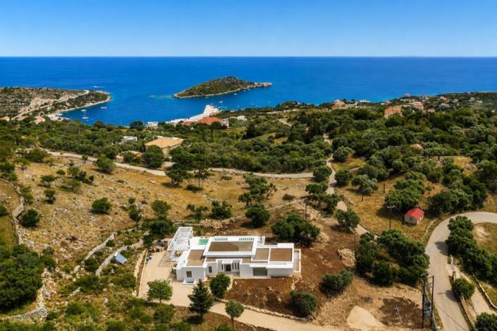 Image No.59-5 Bed Villa for sale