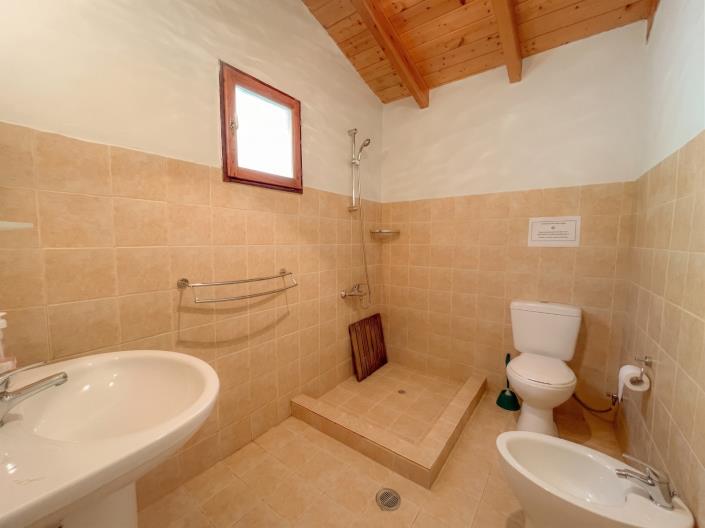 Image No.16-5 Bed Villa for sale