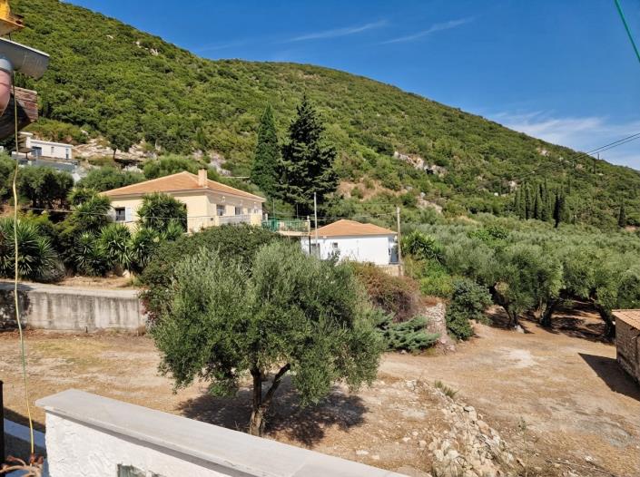 Image No.19-3 Bed House for sale