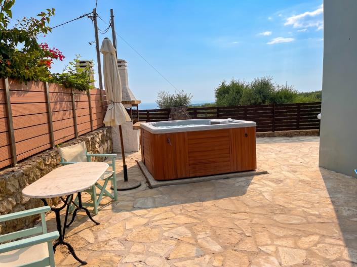 Image No.18-2 Bed Villa for sale