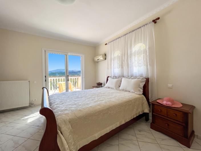 Image No.25-5 Bed Villa for sale
