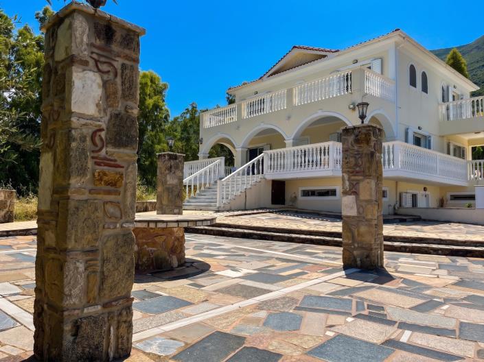 Image No.39-5 Bed Villa for sale