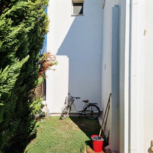 Image No.22-1 Bed House for sale