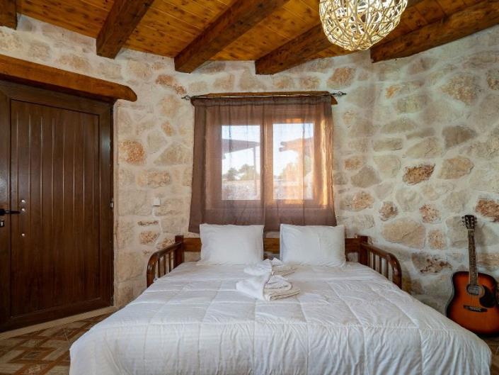 Image No.15-2 Bed Country House for sale