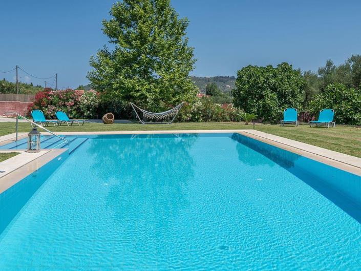 Image No.4-8 Bed Villa for sale