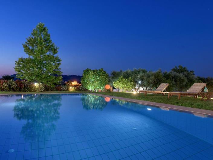 Image No.27-8 Bed Villa for sale