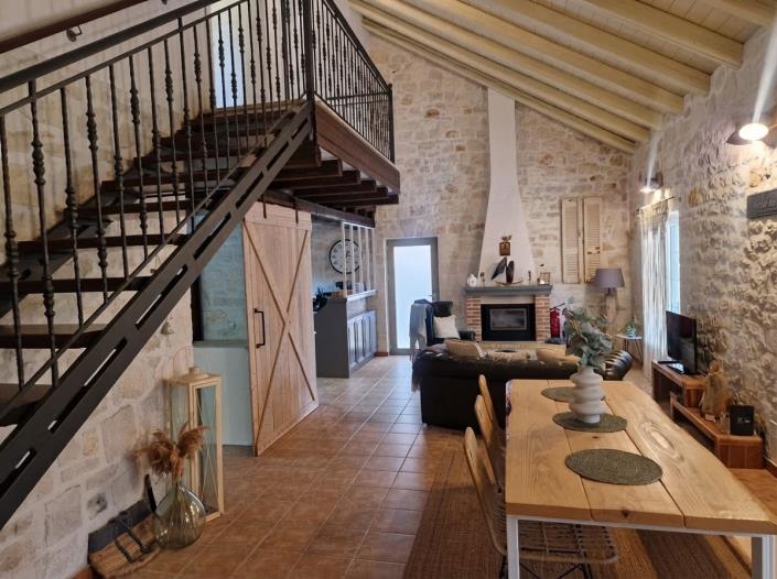 Image No.8-Villa de 4 chambres à vendre