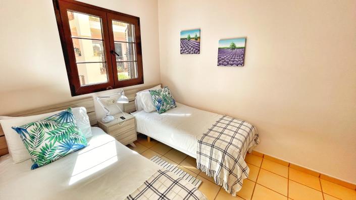 Image No.18-2 Bed Apartment for sale