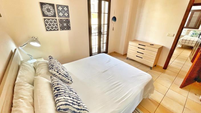 Image No.16-2 Bed Apartment for sale