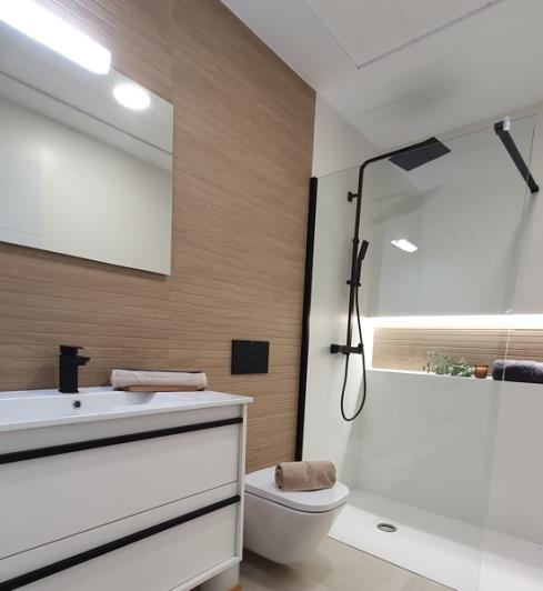 Image No.29-3 Bed Townhouse for sale