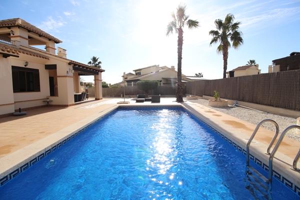 Image No.4-Villa / Détaché de 3 chambres à vendre à Hacienda del Alamo