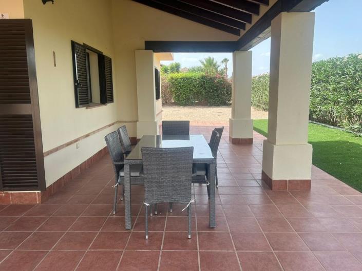 Image No.38-3 Bed Villa / Detached for sale