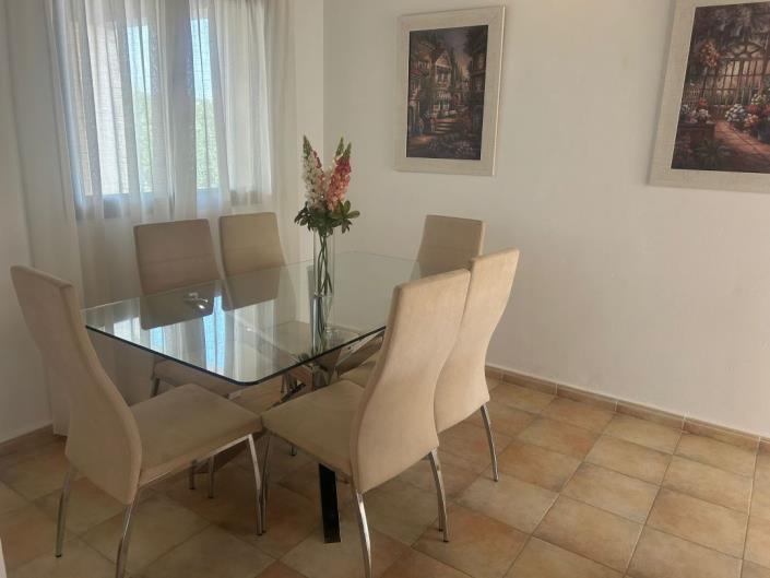 Image No.41-3 Bed Villa / Detached for sale