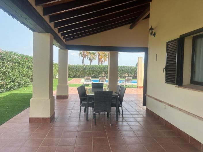 Image No.43-3 Bed Villa / Detached for sale