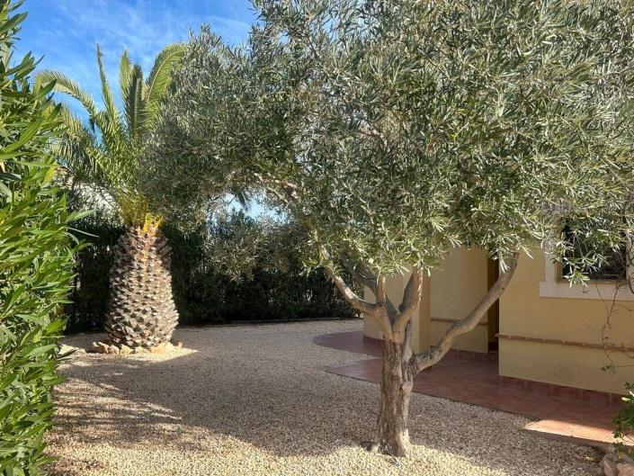 Image No.14-3 Bed Villa / Detached for sale