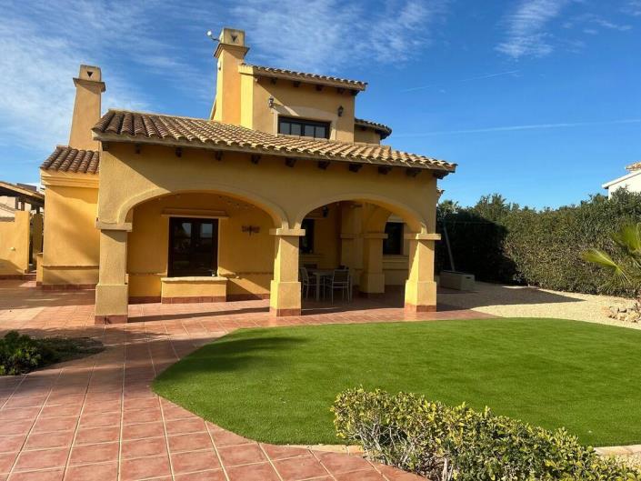 Image No.3-3 Bed Villa / Detached for sale