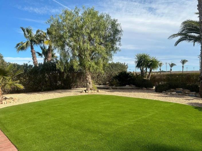 Image No.10-3 Bed Villa / Detached for sale