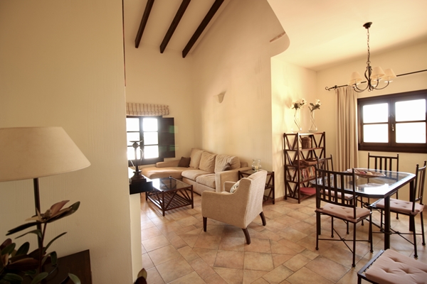 Image No.20-3 Bed Villa for sale