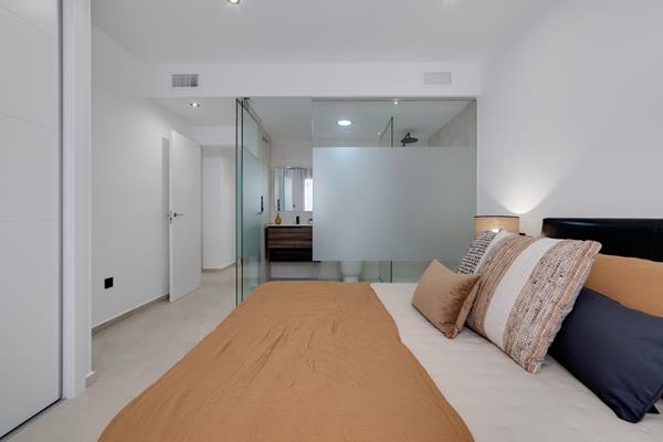 Image No.27-2 Bed Apartment for sale