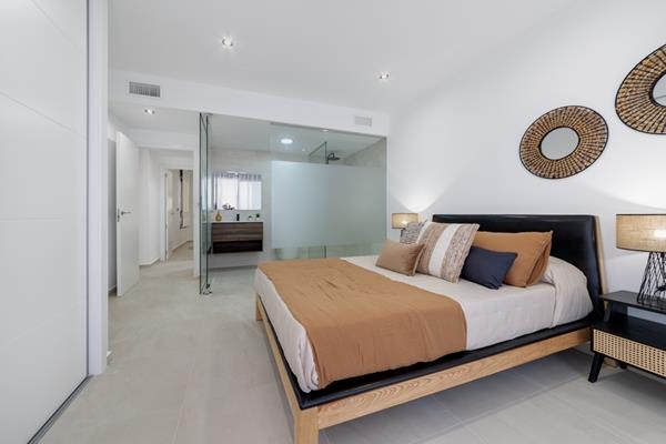 Image No.29-2 Bed Apartment for sale