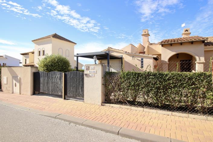 Image No.4-Villa / Détaché de 3 chambres à vendre à Hacienda del Alamo