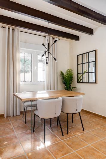 Image No.14-2 Bed Semi-Detached for sale