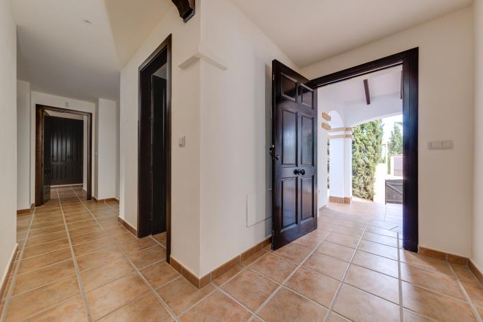 Image No.15-2 Bed Semi-Detached for sale