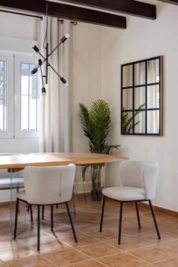 Image No.17-2 Bed Semi-Detached for sale