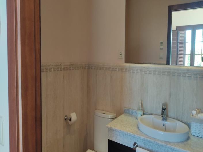 Image No.23-3 Bed Apartment for sale