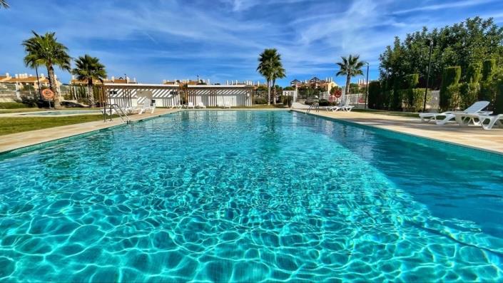 Image No.31-3 Bed Apartment for sale