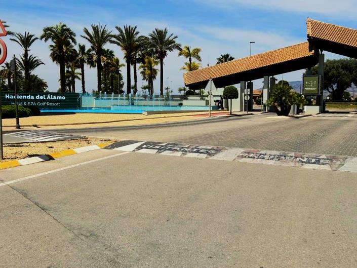 Image No.34-3 Bed Apartment for sale