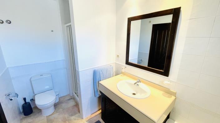 Image No.22-3 Bed Villa / Detached for sale